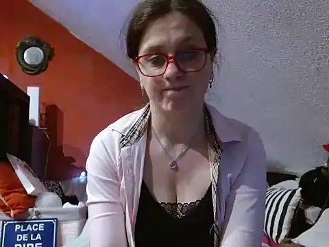 Snapshot of lanax chatting on January 23, 2025, 3:11 pm lanax online show from January 23, 2025, 3:11 pm