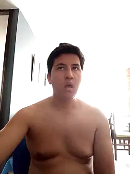 greeneyes999999999999 online show from April 14, 2026, 7:53 pm