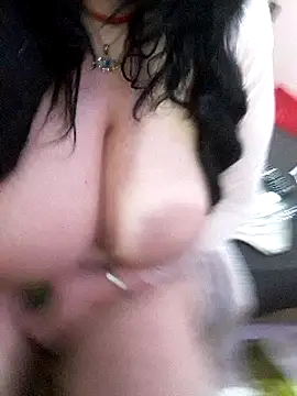 Snapshot of Maria_Sexx chatting on December 10, 2024, 8:49 pm Maria Sexx online show from December 10, 2024, 8:49 pm