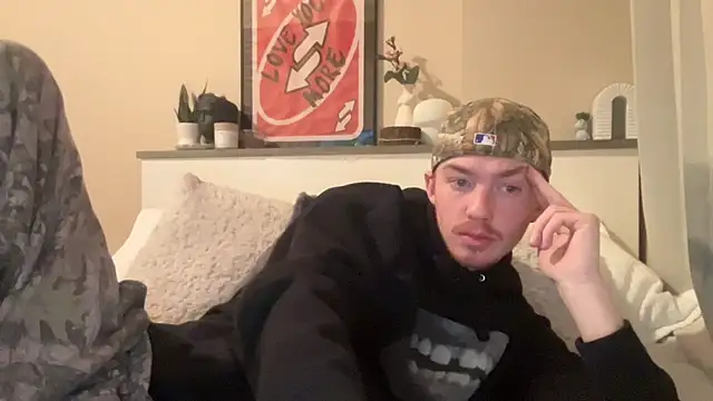 Snapshot of younghungginger chatting on January 24, 2025, 2:07 am younghungginger online show from January 24, 2025, 2:07 am