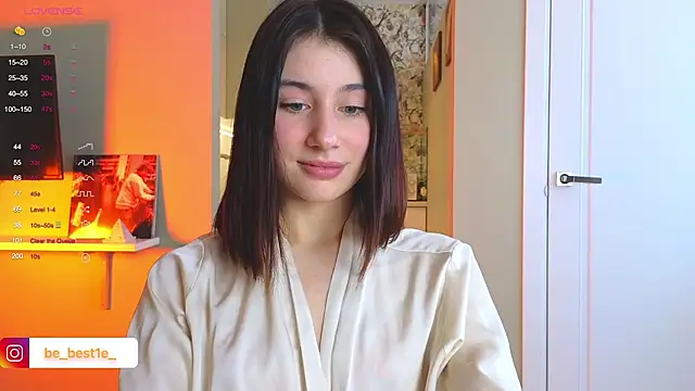 Snapshot of Vostok-6 chatting on February 20, 2025, 10:05 am Vostok-6 online show from February 20, 2025, 10:05 am