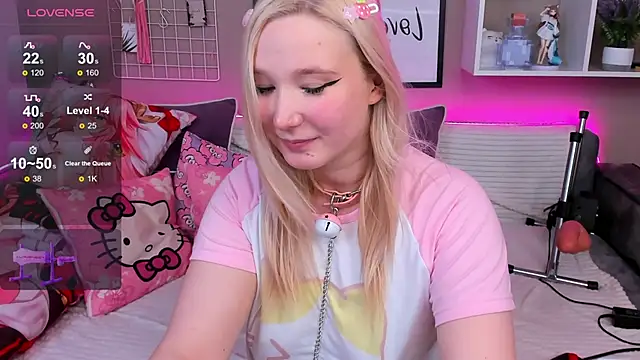 MeowkaKitty online show from February 4, 2025, 4:05 am