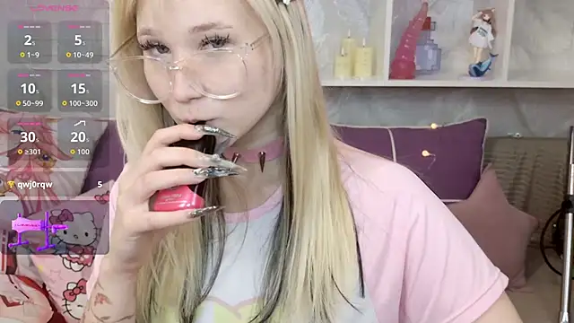 MeowkaKitty online show from September 24, 2025, 1:42 am