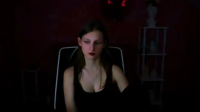 Snapshot of EllaHorton chatting on March 9, 2025, 1:26 pm EllaHorton online show from March 9, 2025, 1:26 pm