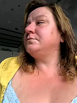 jusichka online show from September 15, 2025, 6:46 am