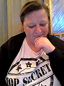 jusichka online show from April 17, 2026, 5:05 pm