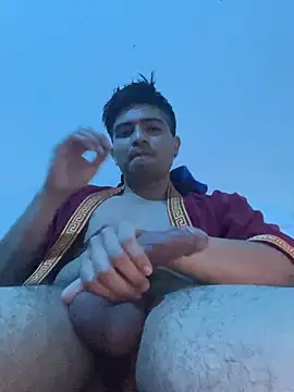 yObal-hot online show from April 4, 2026, 6:33 am