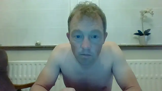 Snapshot of bertolini chatting on June 17, 2026, 9:05 pm bertolini online show from June 17, 2026, 9:05 pm