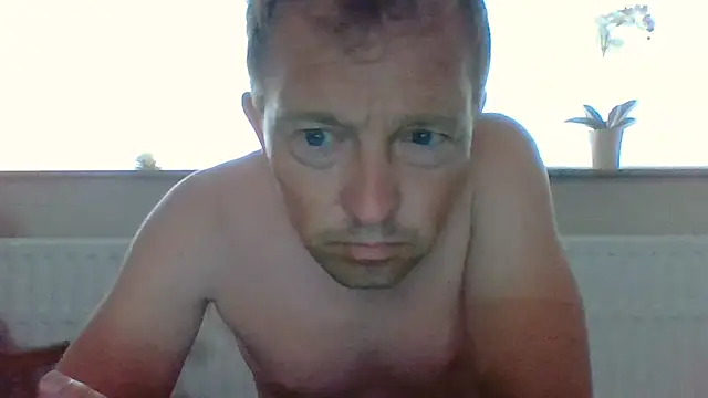 Snapshot of bertolini chatting on July 7, 2026, 12:31 pm bertolini online show from July 7, 2026, 12:31 pm