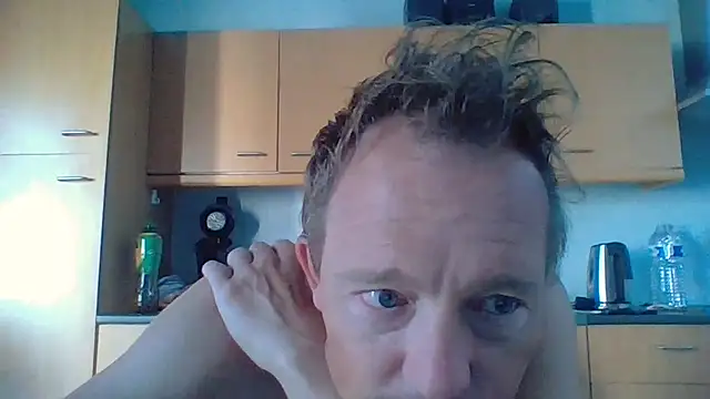 Snapshot of bertolini chatting on July 25, 2026, 6:33 am bertolini online show from July 25, 2026, 6:33 am