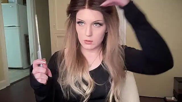 Snapshot of sexylilly69 chatting on March 8, 2025, 12:11 am sexylilly69 online show from March 8, 2025, 12:11 am