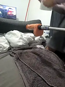 aprilexx online show from February 13, 2026, 3:30 pm