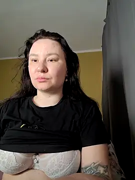 AlexaLexie online show from April 5, 2026, 9:28 am