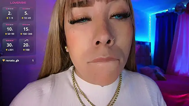 leahtemptation3 online show from February 23, 2025, 9:37 pm