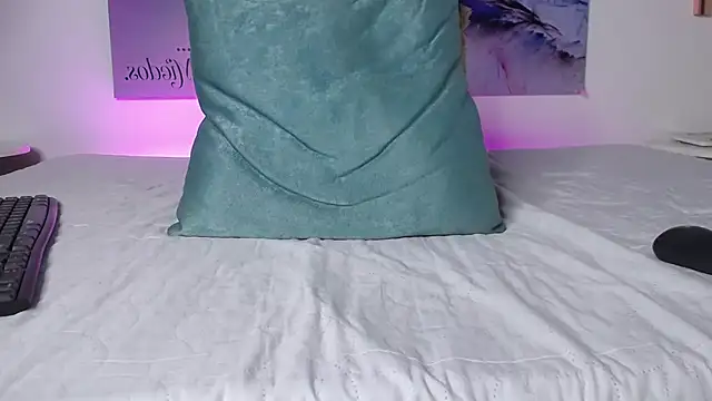 Benjamingreyxh online show from November 11, 2025, 8:09 pm