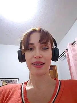 Irresistible24 online show from December 14, 2025, 11:53 pm