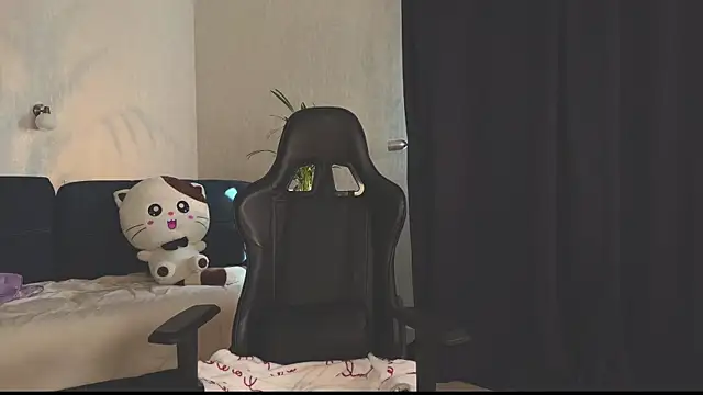 Snapshot of hotexclusive_ chatting on March 15, 2025, 7:53 am hotexclusive  online show from March 15, 2025, 7:53 am