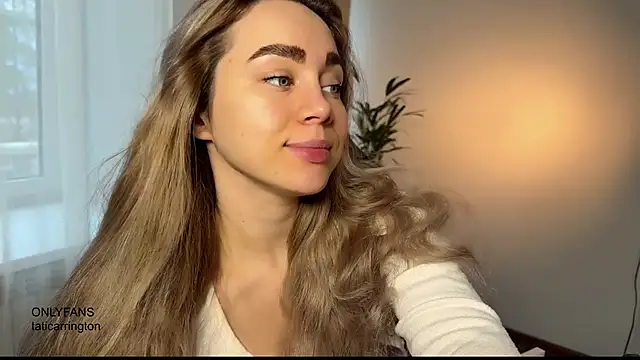 Snapshot of hotexclusive_ chatting on November 4, 2025, 4:55 am hotexclusive  online show from November 4, 2025, 4:55 am