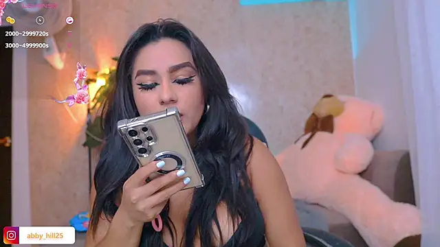 abbyhill27 online show from October 17, 2025, 1:20 am