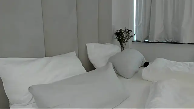 Snapshot of smileybabe chatting on February 27, 2025, 8:06 am smileybabe online show from February 27, 2025, 8:06 am