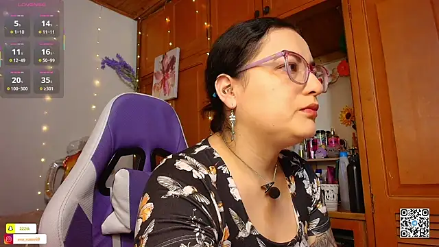 eva rosse69 online show from March 19, 2026, 12:09 pm