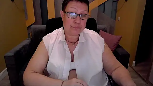 BarbaraTurners online show from March 4, 2025, 1:34 am