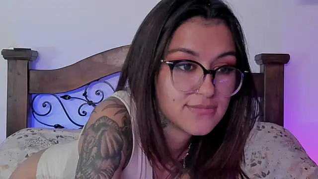 noemi foxxx online show from January 17, 2025, 2:28 pm