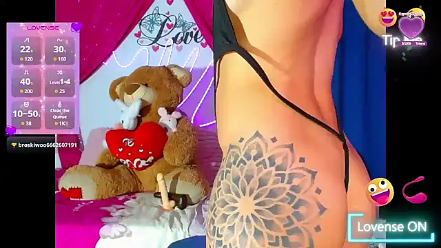 Snapshot of natashakissess chatting on May 31, 2026, 3:52 pm natashakissess online show from May 31, 2026, 3:52 pm