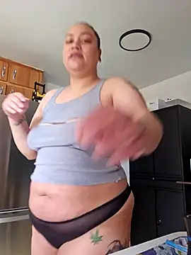 honeeyyy pot online show from March 19, 2026, 7:29 pm