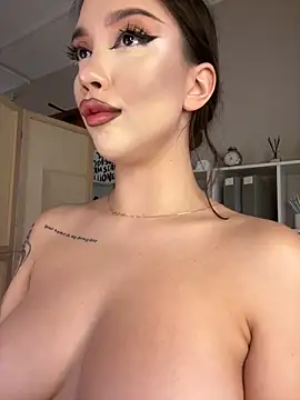 BamBam XO online show from February 3, 2025, 8:57 am