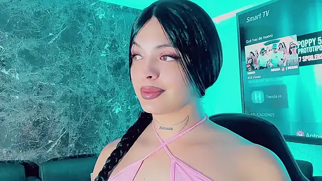 Emmaa Saenz  online show from January 17, 2026, 6:22 pm