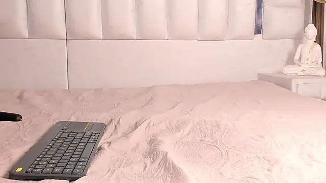 im tyra online show from February 26, 2026, 4:44 am