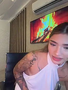 Arianavillada online show from May 24, 2026, 3:55 am