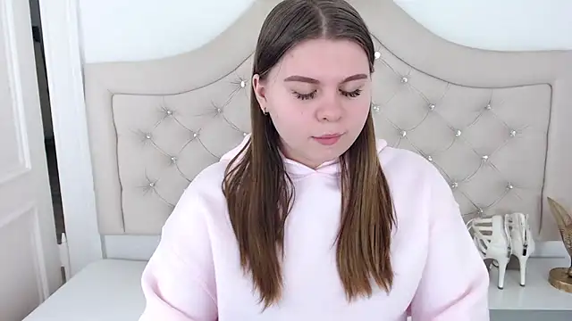 Snapshot of AbbyPleasure chatting on December 9, 2024, 11:15 am AbbyPleasure online show from December 9, 2024, 11:15 am