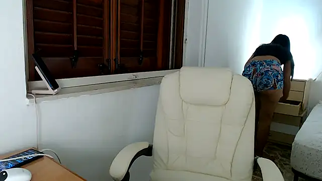 Snapshot of ZajiraShane chatting on July 9, 2026, 8:35 pm ZajiraShane online show from July 9, 2026, 8:35 pm