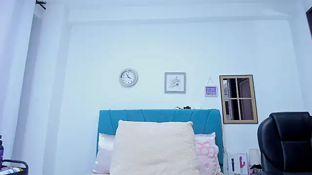 kamila lopez online show from March 21, 2026, 8:01 pm