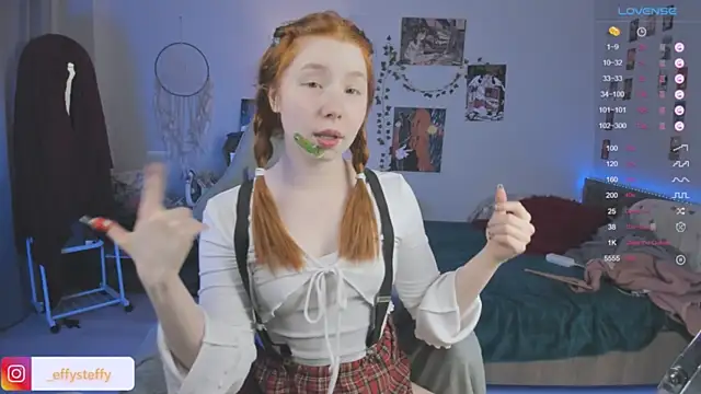 Snapshot of CallMeEffy1 chatting on February 19, 2026, 6:37 pm CallMeEffy1 online show from February 19, 2026, 6:37 pm