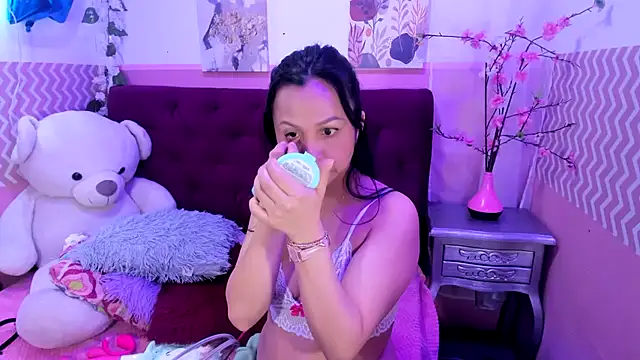 candysmitxxx online show from October 28, 2025, 2:48 am