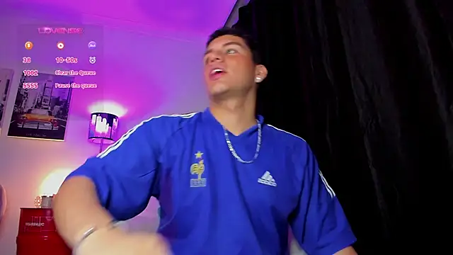 Curlblue online show from December 2, 2024, 5:37 am