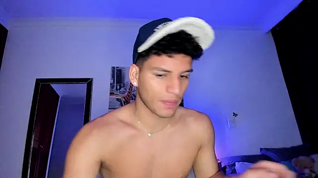 Curlblue online show from February 22, 2025, 8:18 am