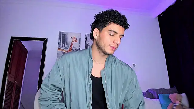 Curlblue online show from March 9, 2025, 4:49 am