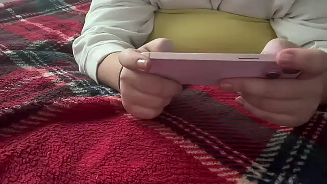 Ceyceys online show from December 20, 2025, 11:50 am