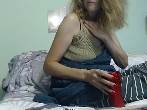 Snapshot of SexyGioconda chatting on February 9, 2025, 11:15 pm SexyGioconda online show from February 9, 2025, 11:15 pm