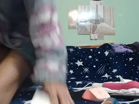 Snapshot of SexyGioconda chatting on February 12, 2025, 9:33 pm SexyGioconda online show from February 12, 2025, 9:33 pm