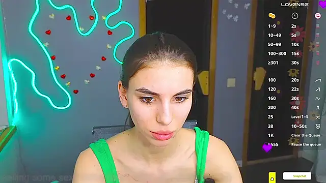 EmmyGreans online show from February 28, 2025, 4:20 pm