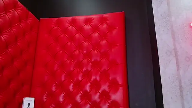 CrystalBrooke3x online show from February 10, 2026, 9:19 pm