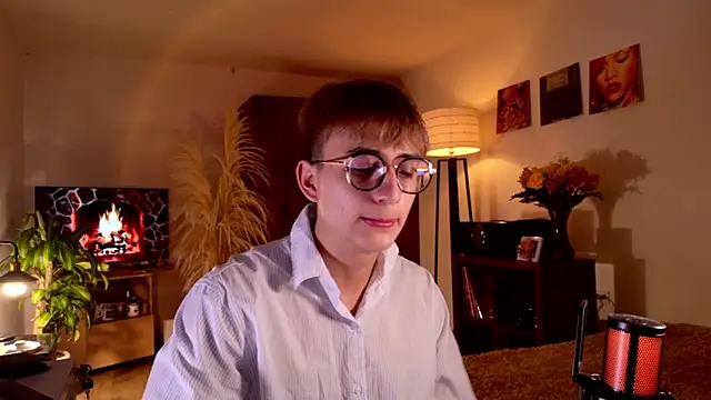 Mr evan1 online show from September 12, 2025, 12:49 pm