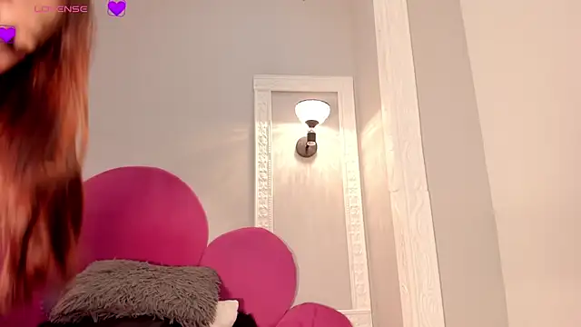 Emasanders online show from January 11, 2025, 7:49 pm