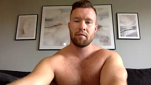 Snapshot of swekingxx chatting on September 15, 2025, 11:32 am swekingxx online show from September 15, 2025, 11:32 am