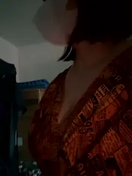 May-Squirt online show from February 17, 2026, 2:08 am